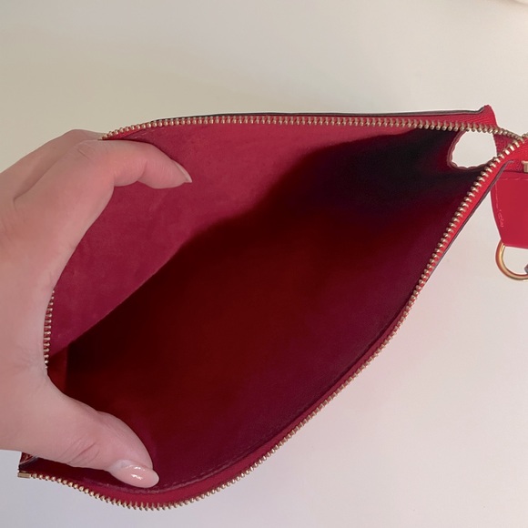 Louis Vuitton Red epi Pochette - Picture 11 of 12